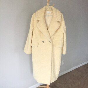 Glamorous Butter Yellow Teddy Coat ban.do EUC